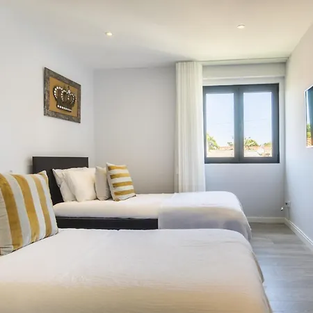 Restelo Boutique By Cadenzalux Holiday home *